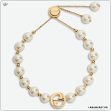 Bracelet Perles Blanches & Finition Dorée – Élégance Intemporelle